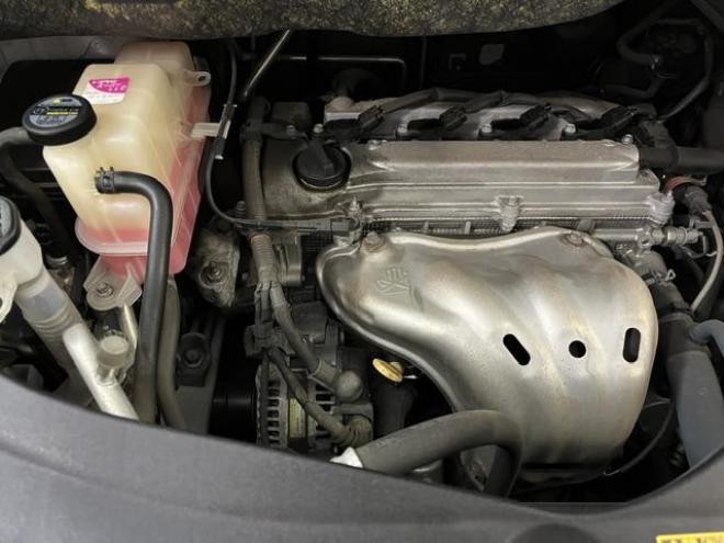 ヴェルファイア２．４Ｚ　ゴールデンアイズⅡ　本州仕入　ワンオーナー　禁煙車　純正リアフリップダウンモニター　純正１８インチＡＷ　社外１６ＡＷ＋スタッドレスタイヤ付　両側パワースライドドア　パワーバックドア　純正ブラックハーフレザーシート　ＥＴＣ 4WD 2400 5Dr