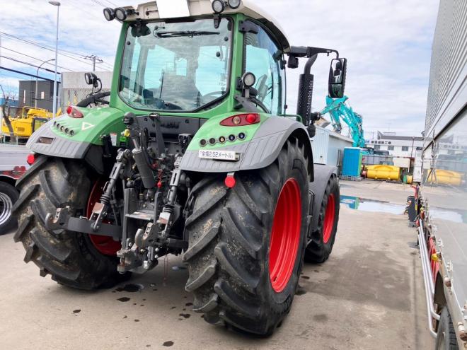 トラクターフェント　中古　516VARIO　