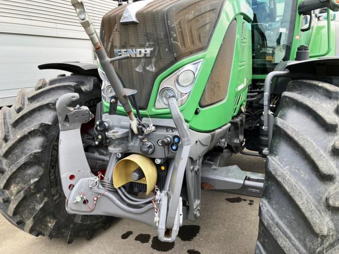 トラクターフェント　中古　516VARIO　