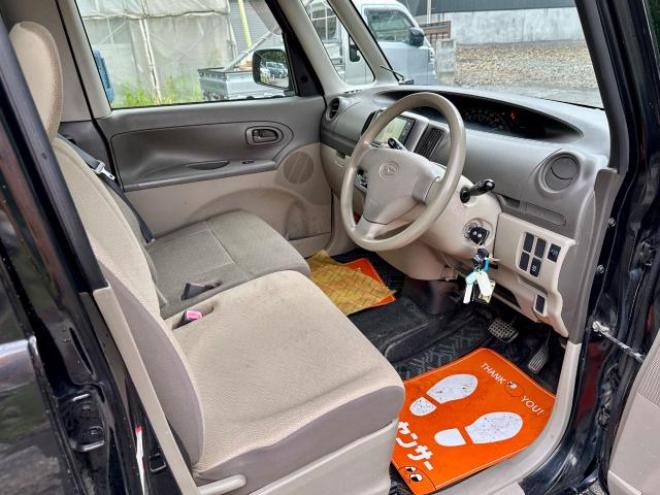 タントL 4WD タイミングチェーン車　ワンセグナビ　サビ少ない 4WD 660 5Dr