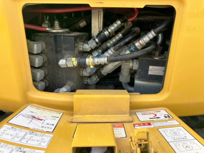 バックホーコマツ　中古　PC30MR-5　配管付　油圧ショベル　建機