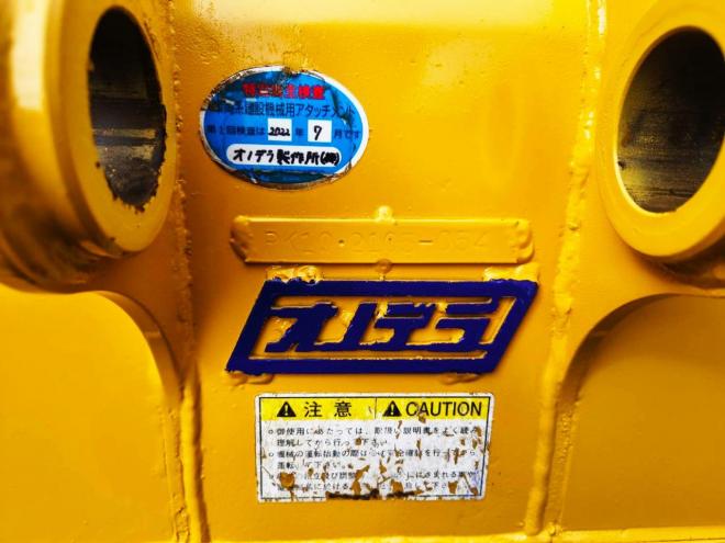 バックホーコマツ　中古　PC30MR-5　配管付　油圧ショベル　建機