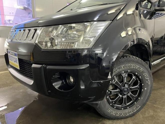 デリカＤ：５　Ｇパワーパッケージ　本州仕入　禁煙車　寒冷地仕様　ＭＫＷ１６ＡＷ＋ヨコハマホワイトレター　新品ＪＡＯＳブラックマッドガード　純正１８ＡＷ＋スタッドレスタイヤ付　アルパインリアフリップダウンモニター　ドライブレコーダー 4WD 2400 5Dr