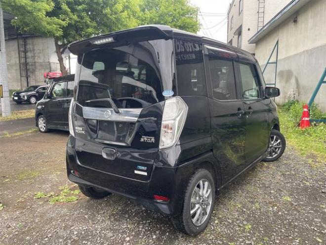 デイズルークスハイウェイスター　Ｘ　４ＷＤ 4WD 660 5Dr