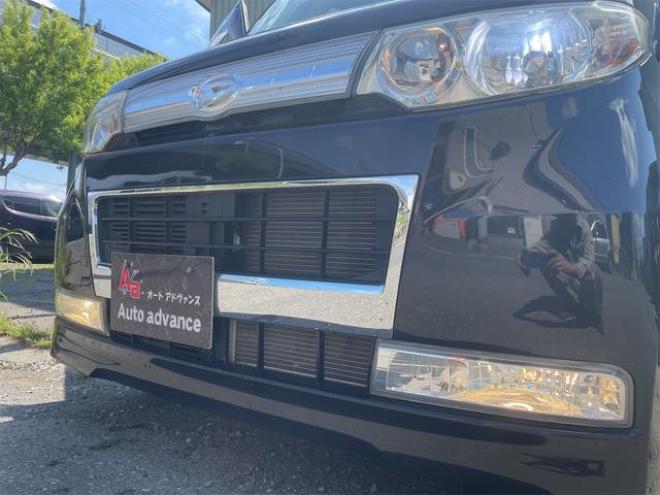 タントカスタムＸ　４ＷＤ　ドライブレコーダー　スライドドア　ＨＩＤ　スマートキー　ベンチシート　ＡＴ　盗難防止システム　ＡＢＳ　ＣＤ　ＭＤ　アルミホイール　衝突安全ボディ　エアコン　パワーステアリング　パワーウィンドウ 4WD 660 5Dr