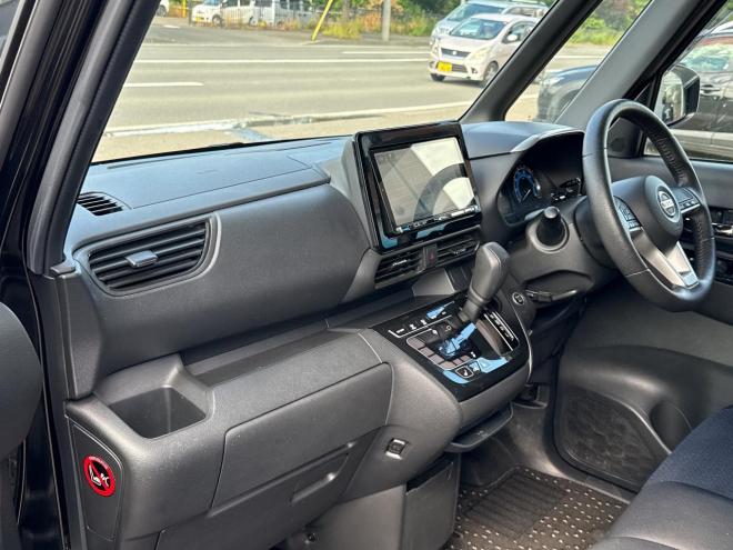 ルークス660ハイウェイスターGターボ 4WD　ローンが不安な方＜優遇ローン＞　寒冷地仕様 社外ナビTV　パワースライド 4WD 660 5Dr