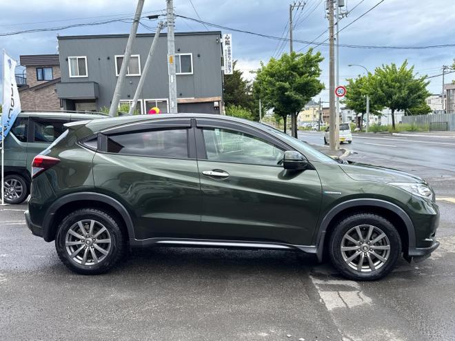 ヴェゼルハイブリッド1.5ハイブリッドX 4WD　本州仕入 あんしんパッケージ　LEDヘッドライト 4WD 1500 5Dr