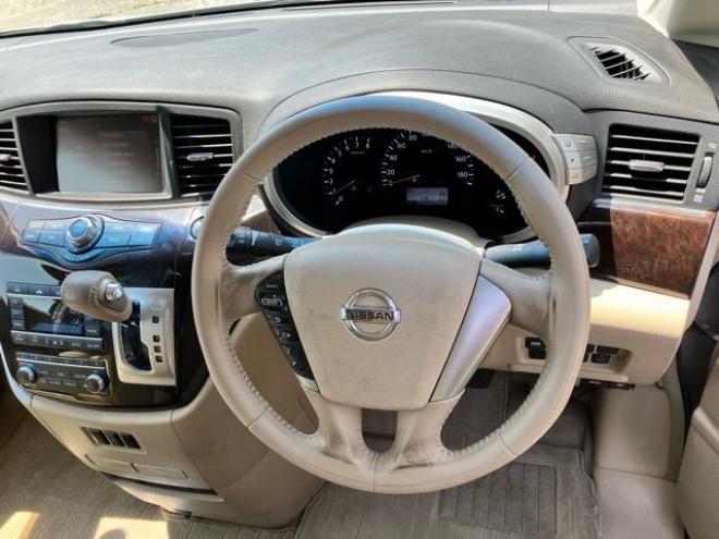エルグランドハイウェイスター 4WD 2500 ５Dr