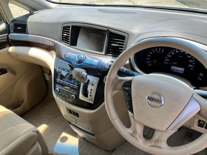 エルグランドハイウェイスター 4WD 2500 ５Dr