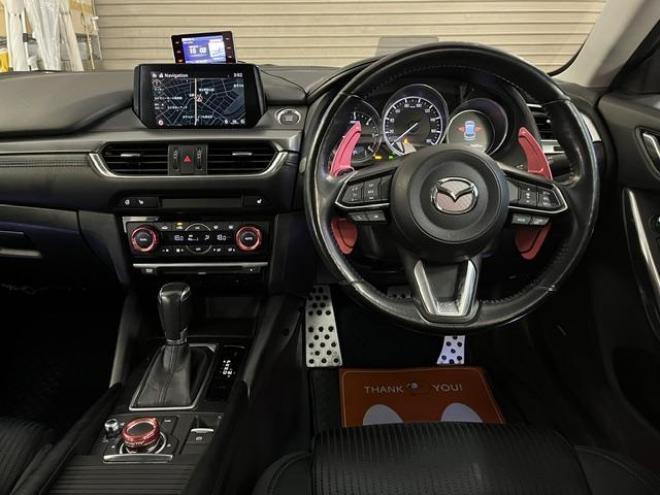 アテンザワゴンＸＤ　プロアクティブ　本州仕入　寒冷地仕様　禁煙車　ヘッドアップディスプレイ　スカイアクティブディーゼルターボ　クルーズコントロール　ワーウィック１７インチＡＷ　社外１７ＡＷ＋スタッドレスタイヤ付　エンジンスターター 4WD 2200 5Dr