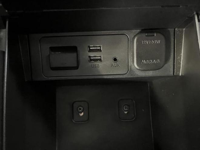 アテンザワゴンＸＤ　プロアクティブ　本州仕入　寒冷地仕様　禁煙車　ヘッドアップディスプレイ　スカイアクティブディーゼルターボ　クルーズコントロール　ワーウィック１７インチＡＷ　社外１７ＡＷ＋スタッドレスタイヤ付　エンジンスターター 4WD 2200 5Dr