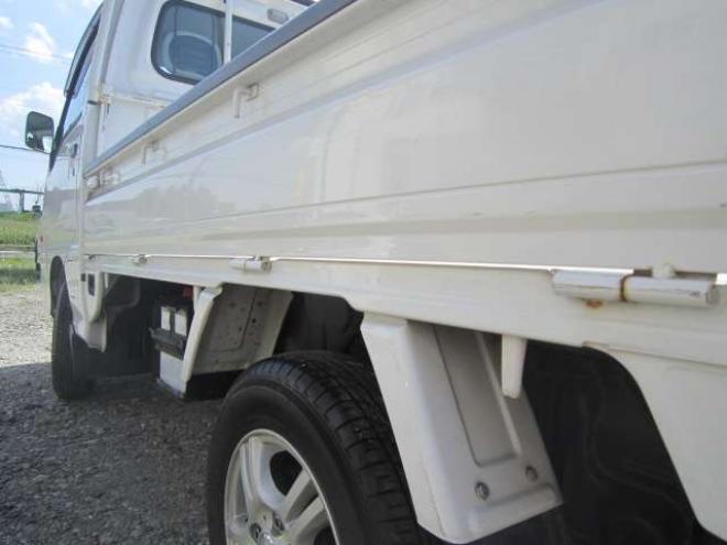 サンバートラック TC 三方開 4WD　4WD 道外仕入れ 走行26000km オートマ エアコン パワステ パワーウインドキーレス CD 社外アルミ スタッドレス+ホイールセット積込み 1年間走行無制限保証付 660