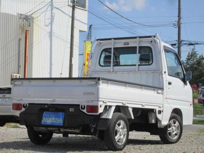 サンバートラック TC 三方開 4WD　4WD 道外仕入れ 走行26000km オートマ エアコン パワステ パワーウインドキーレス CD 社外アルミ スタッドレス+ホイールセット積込み 1年間走行無制限保証付 660