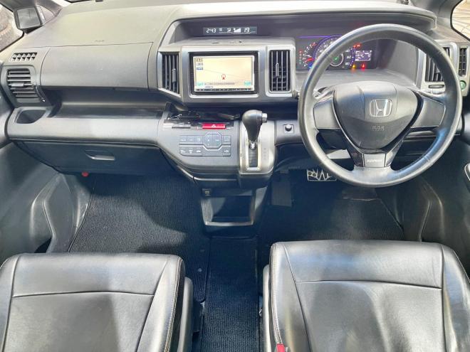 ステップワゴン2.0スパーダZ 4WD 5年保証 スマキーパワスラ ナビ ETC 夏冬タイヤ 自社認証工場 車検整備2年付 修復歴無 寒冷地仕様 禁煙
