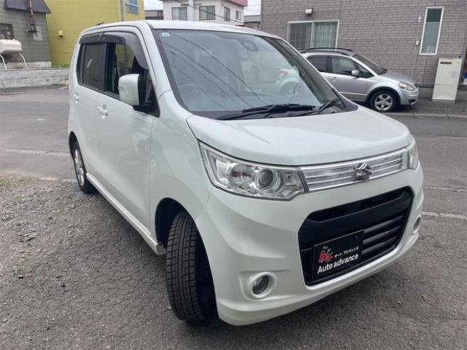 ワゴンRスティングレー　Ｘ　４ｗＤ　レーダーブレーキ　エコアイドル　ＴＶ　シートヒーター 4WD 660 5Dr