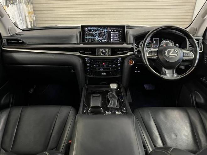 レクサスＬＸ５７０　本州仕入　寒冷地仕様　禁煙車　社外セキュリティ　マークレビンソン　純正２１インチＡＷ　社外１８ＡＷ＋スタッドレスタイヤ付　純正ブラックレザーシート　ヘッドアップディスプレイ　全方位パノラミックビュー 4WD 5700 5Dr