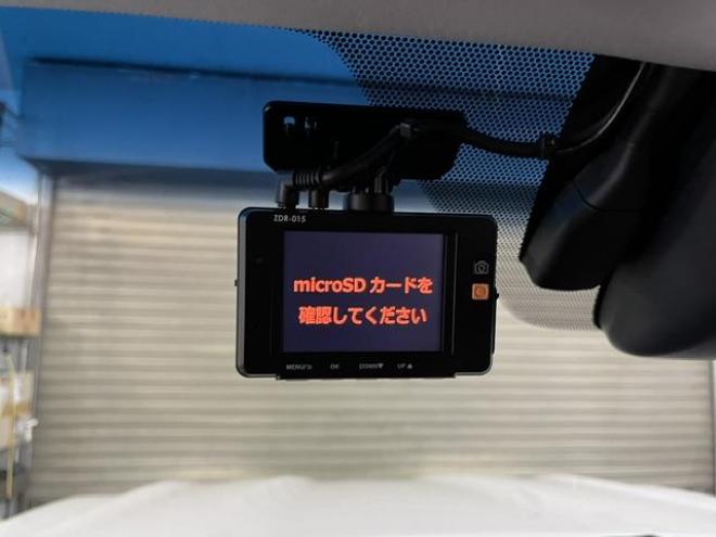 レクサスＬＸ５７０　本州仕入　寒冷地仕様　禁煙車　社外セキュリティ　マークレビンソン　純正２１インチＡＷ　社外１８ＡＷ＋スタッドレスタイヤ付　純正ブラックレザーシート　ヘッドアップディスプレイ　全方位パノラミックビュー 4WD 5700 5Dr