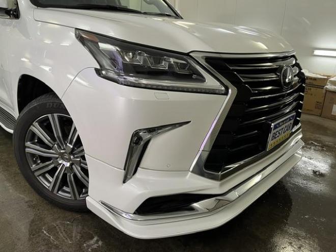 レクサスＬＸ５７０　本州仕入　寒冷地仕様　禁煙車　社外セキュリティ　マークレビンソン　純正２１インチＡＷ　社外１８ＡＷ＋スタッドレスタイヤ付　純正ブラックレザーシート　ヘッドアップディスプレイ　全方位パノラミックビュー 4WD 5700 5Dr