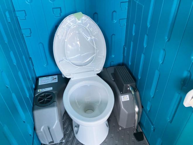 仮設トイレ新品　洋式/簡易水洗トイレ　