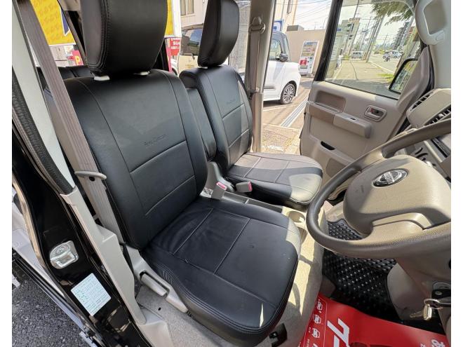 NV100クリッパーNV100  4WD  GX TURBO一家に一台軽パコ入庫　TURBO  寒冷地仕様　BTフルセグナビ　バックカメラカメラ　リアヒーター　アルミホイル　ETC エンスタ　格納ミラー　キーレス　エンシ゛ンオイル交換　ATF交換　スタットレス 4WD 660 ５Dr