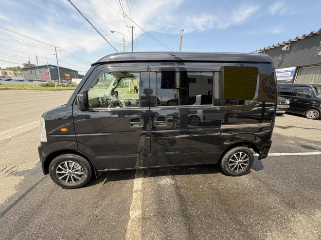 NV100クリッパーNV100  4WD  GX TURBO一家に一台軽パコ入庫　TURBO  寒冷地仕様　BTフルセグナビ　バックカメラカメラ　リアヒーター　アルミホイル　ETC エンスタ　格納ミラー　キーレス　エンシ゛ンオイル交換　ATF交換　スタットレス 4WD 660 ５Dr