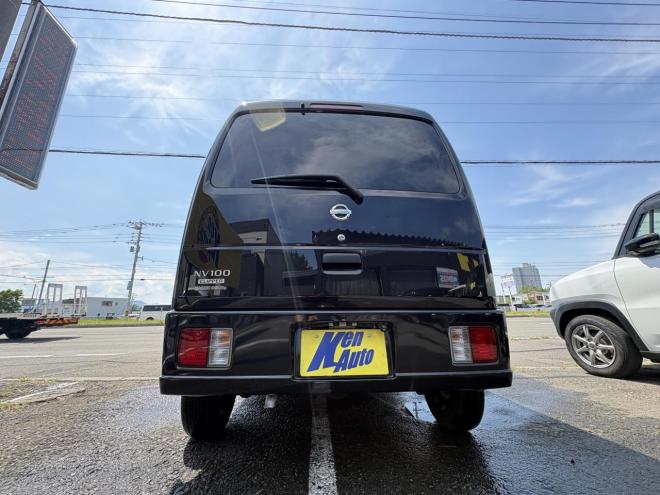 NV100クリッパーNV100  4WD  GX TURBO一家に一台軽パコ入庫　TURBO  寒冷地仕様　BTフルセグナビ　バックカメラカメラ　リアヒーター　アルミホイル　ETC エンスタ　格納ミラー　キーレス　エンシ゛ンオイル交換　ATF交換　スタットレス 4WD 660 ５Dr