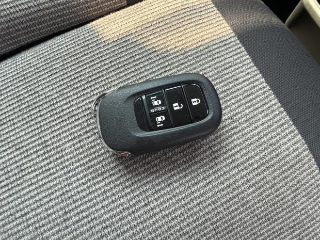 N-BOX660 4WD　ローンが不安な方＜優遇ローン＞　本州仕入　ナビ　両側パワースライド　軽減ブレーキ 4WD 660 5Dr