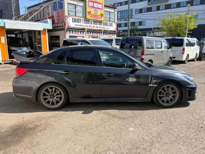 インプレッサSTI 2.0 WRX 4WD　社外車高調　社外ラジエーター社外マフラー社外18インチブースト計ETC　SIドライブ社外ナビ　バックカメラ 2000