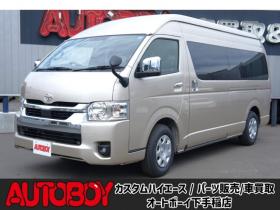 ハイエース　2.7 グランドキャビン 4WD　令和8年2月登録　登録済未使用車 走行7キロ　パノラミックビューモニター デジタルインナーミラー　LEDヘッドランプ　LEDフォグランプ　ベージュメタリック　メーカー保証付 登録済未使用車 2700