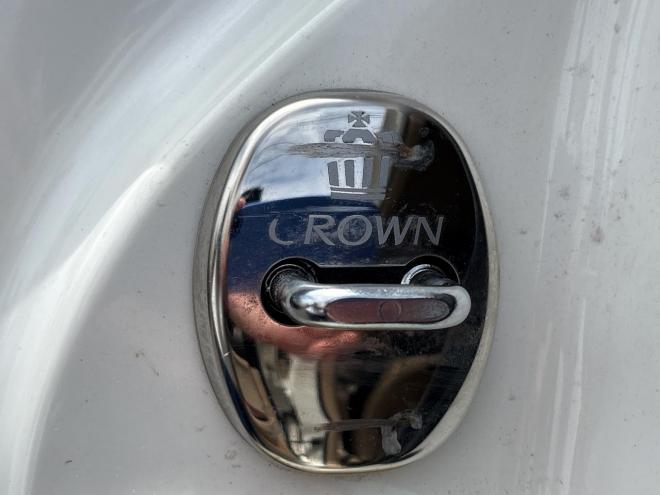 クラウン3.0ロイヤルサルーンi-Four 4WD　ローンが不安な方＜優遇ローン＞　純正ナビTV　クルーズコントロール　HID 4WD 3000 5Dr