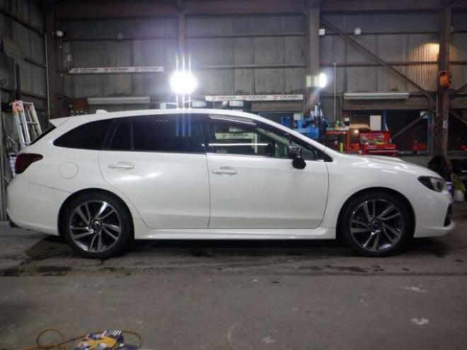 レヴォーグ1.6 GT-S アイサイト 4WD　本州仕入・ナビ・TV・B/T・Bカメラ・LEDヘッドライト・電動シート・ETC・パドルシフト・スマートキー・プッシュスタート・アイドリングストップ・クルコン・フォグランプ・衝突軽減・レーンキープ 1600