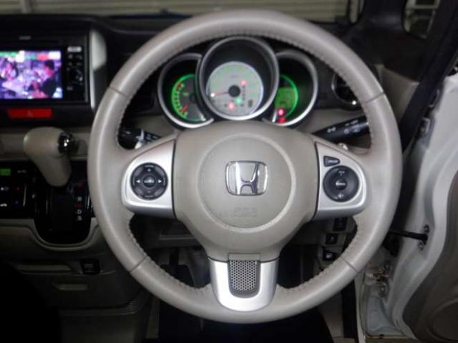 N-BOXG ターボパッケージ 4WD　純正ディスプレイオーディオ・TV・Bカメラ・USB接続・両側電動・クルコン・純正エンスタ・スマートキー・プッシュスタート・パドルシフト・オートエアコン・ドアバイザー・ベンチシート 660