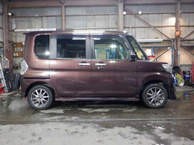 タントカスタム RS SA 4WD　本州仕入・ナビ・TV・Bカメラ・B/T・LEDヘッドライト・ターボ・両側電動・スマートキー・プッシュスタート・アイドリングストップ・ETC・ステアリングスイッチ・衝突軽減・ 660