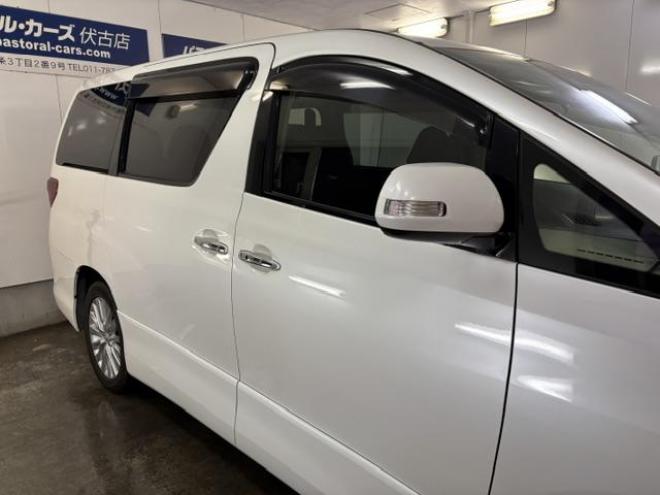 アルファード２４０Ｓ　本州仕入　禁煙車　純正１８インチＡＷ＋新品夏タイヤ　純正１６ＡＷ＋スタッドレスタイヤ付　両側パワースライドドア　純正ナビ　地デジ　Ｂｌｕｅｔｏｏｔｈオーディオ　バックカメラ　ドライブレコーダー　ＥＴＣ 4WD 2400 5Dr