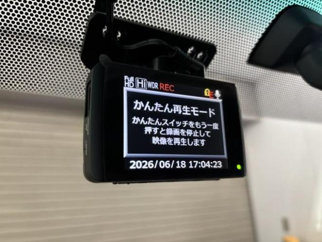 アルファード２４０Ｓ　本州仕入　禁煙車　純正１８インチＡＷ＋新品夏タイヤ　純正１６ＡＷ＋スタッドレスタイヤ付　両側パワースライドドア　純正ナビ　地デジ　Ｂｌｕｅｔｏｏｔｈオーディオ　バックカメラ　ドライブレコーダー　ＥＴＣ 4WD 2400 5Dr