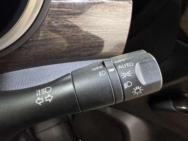 エルグランド2.5 250ハイウェイスター 4WD　両側Pスライド　全周囲カメラ　ナビ　TV　Bluetooth 2500