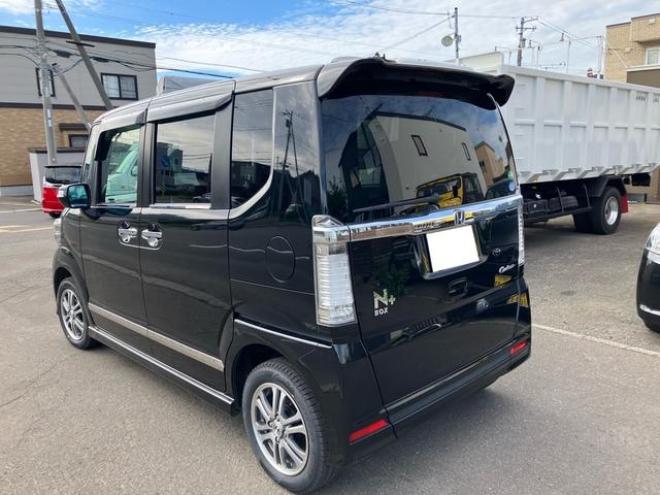 N-BOX+カスタム　Ｇ　４ＷＤ　ワンオーナー　ＴＶ付ナビ　バックカメラ　スマートキー　アイドリングストップ 4WD 660 5Dr