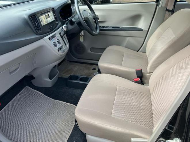 ピクシスエポックＸｆ 4WD 660 5Dr