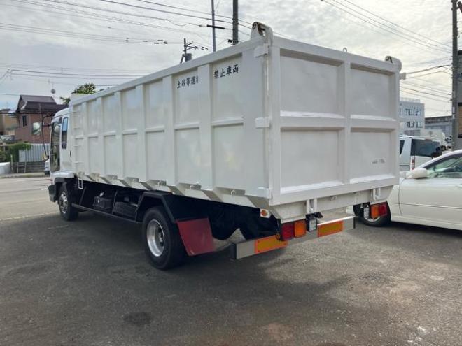 フォワードベースグレード　積載量２７００ｋｇ　荷台アルミ　荷台長さ５．３ｍ　巾２．１２ｍ　深さ１．４ｍ 2WD 7800(D) 2Dr