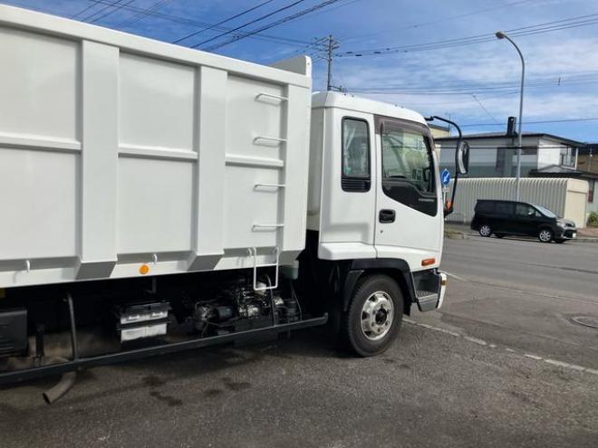フォワードベースグレード　積載量２７００ｋｇ　荷台アルミ　荷台長さ５．３ｍ　巾２．１２ｍ　深さ１．４ｍ 2WD 7800(D) 2Dr