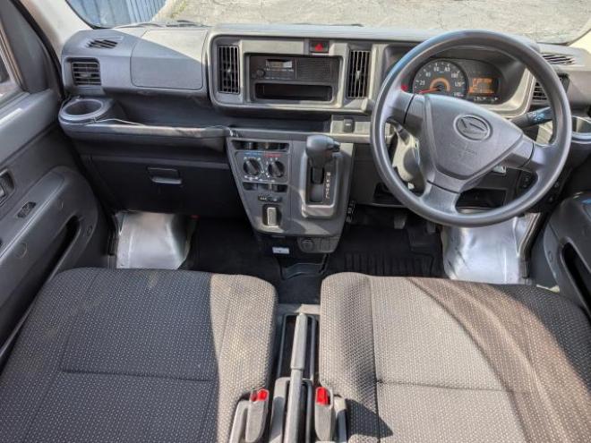 ハイゼットカーゴ デラックスSAⅢ☆エコアイドル 4WD 660 5Dr