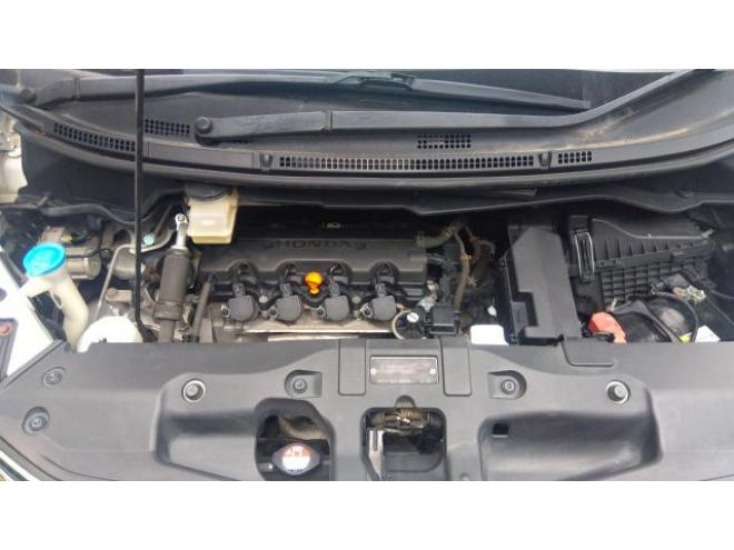 ステップワゴンG Eセレクション　4WD 4WD 2000 5Dr