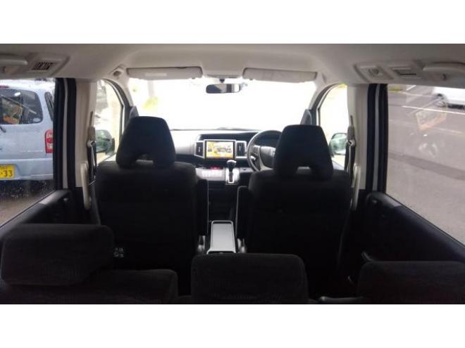 ステップワゴンG Eセレクション　4WD 4WD 2000 5Dr