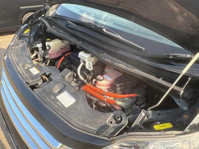 ヴェルファイアハイブリッドハイブリッド2.4ZR 4WD　ローンが不安な方＜優遇ローン＞　純正8型ナビTV　後席モニター　両側パワースライド 4WD 2400 5Dr