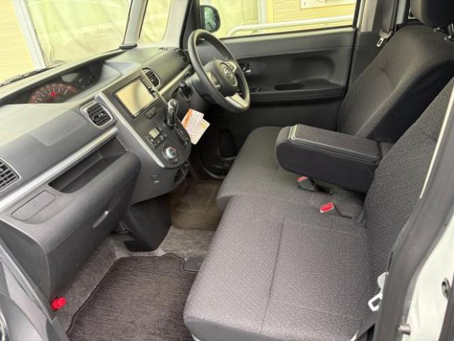 タントXターボ 4WD 660 5Dr