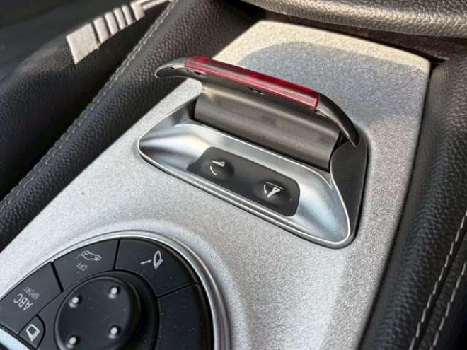 ベンツSLクラス SL55AMG　左ハンドル　AMGエンジン　ワイドボディ仕様　シートヒーター　エアコン　ワークグノーシス　TVナビ　本革シート　社外エアロ　バックカメラ　ETC　キーレスエントリー 正規輸入車 2WD 5500