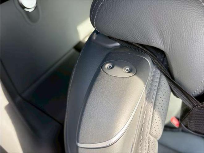 ベンツSLクラス SL55AMG　左ハンドル　AMGエンジン　ワイドボディ仕様　シートヒーター　エアコン　ワークグノーシス　TVナビ　本革シート　社外エアロ　バックカメラ　ETC　キーレスエントリー 正規輸入車 2WD 5500