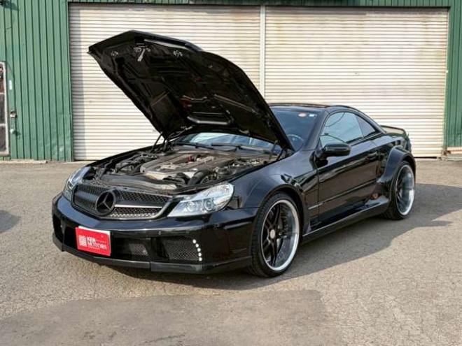 ベンツSLクラス SL55AMG　左ハンドル　AMGエンジン　ワイドボディ仕様　シートヒーター　エアコン　ワークグノーシス　TVナビ　本革シート　社外エアロ　バックカメラ　ETC　キーレスエントリー 正規輸入車 2WD 5500