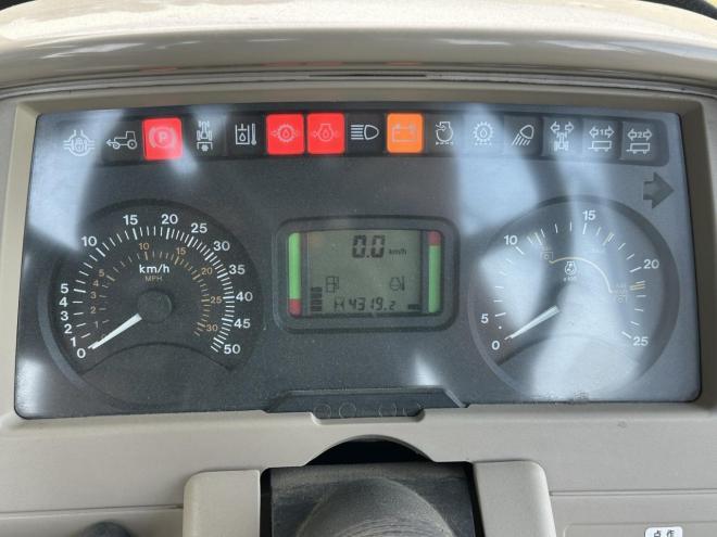 トラクタージョンディア JD6520SE 6気筒 120馬力？