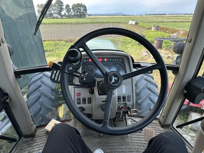 トラクタージョンディア JD6520SE 6気筒 120馬力？